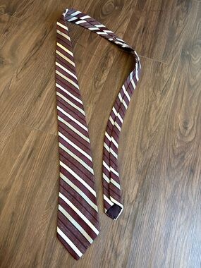 Men's Burgundy Striped Tie with Cream Accents - Unbranded